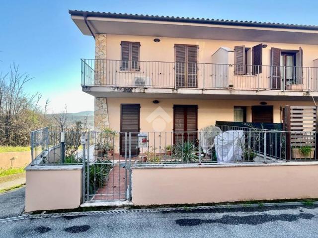 Villa Schiera in vendita a Uzzano E Castello, Toscana