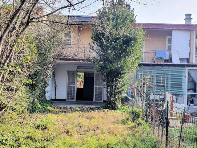 Ville Schiera in vendita a Pessano Con Bornago, Cascina Pariana