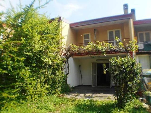 Ville Schiera in vendita a Pessano Con Bornago, Cascina Pariana