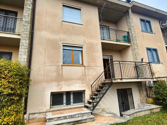 Villa Schiera in vendita a Petrella Salto, Lazio