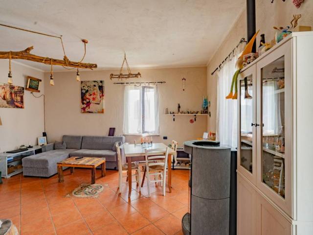 Villa Schiera in vendita a Piemonte, Cuneo