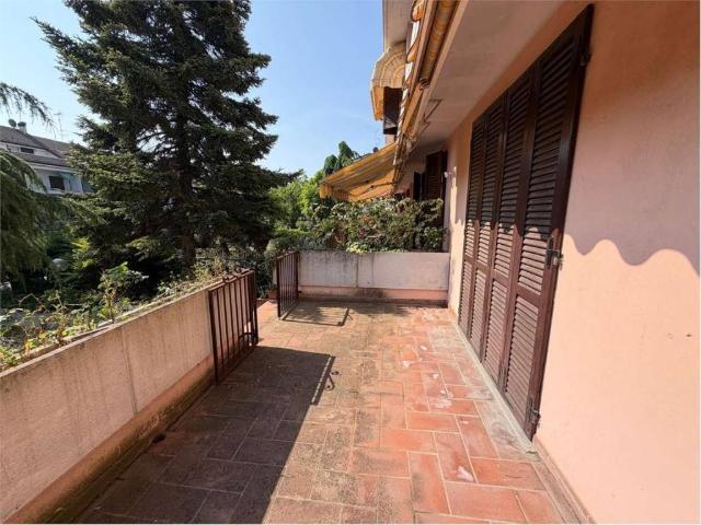 Villa Schiera in vendita a Besurica, Piacenza