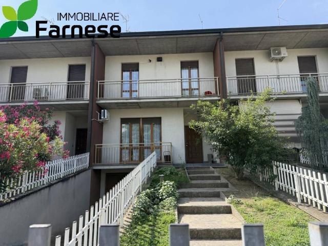 Villa Schiera in vendita a Besurica, Piacenza