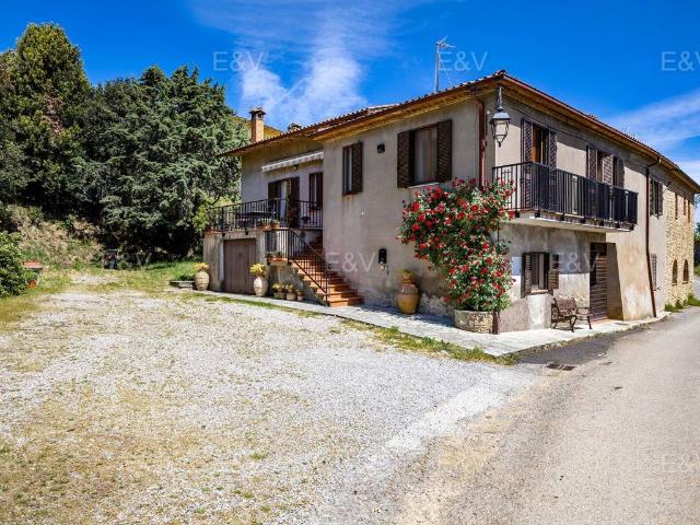 Villa Schiera in vendita a Piegaro, Umbria