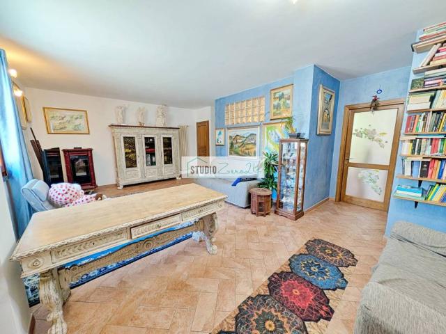 Villa Indipendente in vendita a Tonfano, Toscana