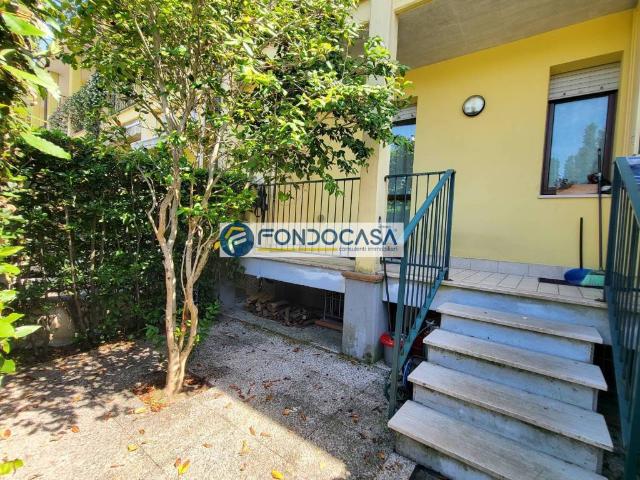 Villa Schiera in vendita a Tonfano, Toscana