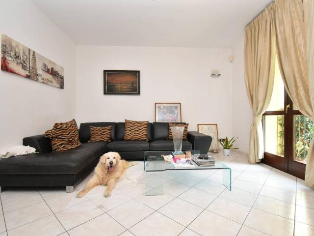 Villa Schiera in vendita a Tonfano, Toscana