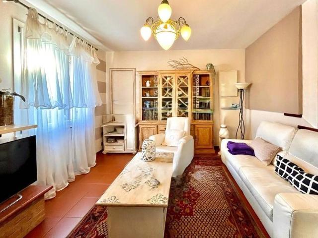 Ville Schiera in vendita a Pieve A Nievole, Saette