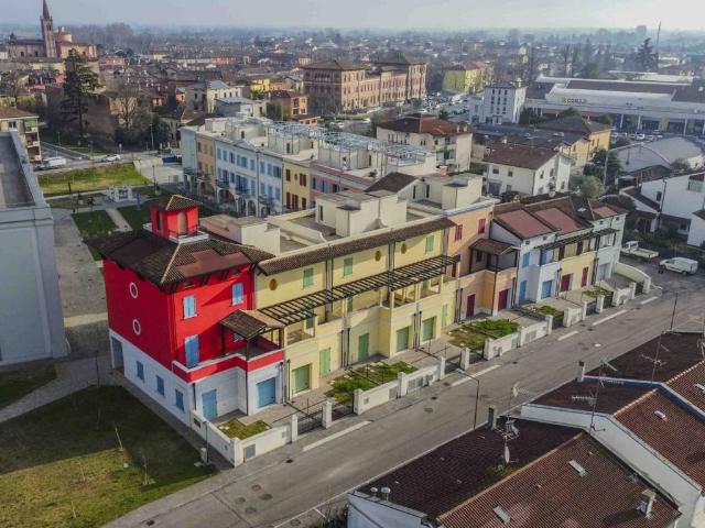 Villa Schiera in vendita a Unione Reno Galliera, Pieve Di Cento