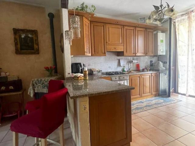 Villa Schiera in vendita a Pieve Fissiraga, Lombardia