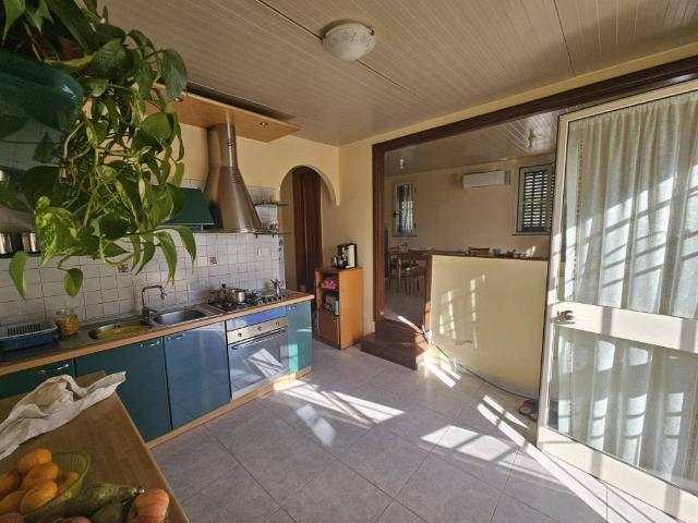 Villa Schiera in vendita a Pignataro Maggiore, Campania