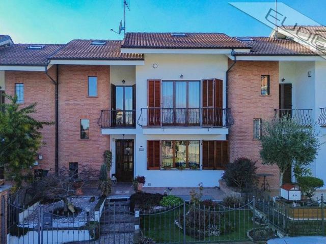Villa Schiera in vendita a Piemonte, Torino