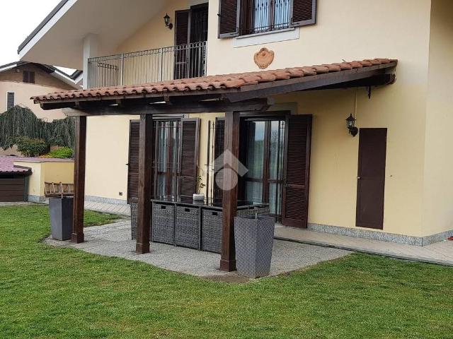 Villa Schiera in vendita a Piemonte, Torino