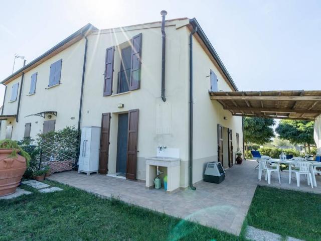 Villa Schiera in vendita a Piombino, Toscana