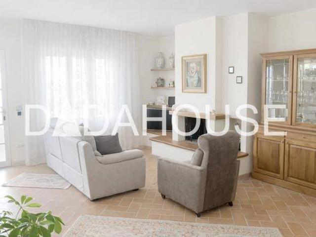 Villa Indipendente in vendita a Ospedaletto, Pisa