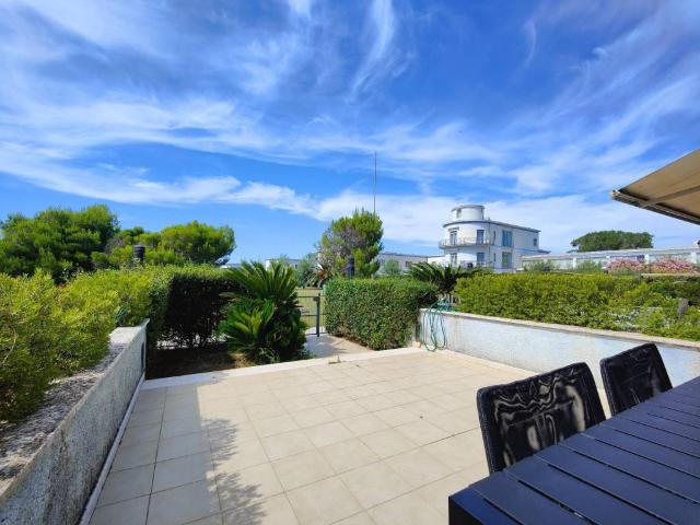 Villa Schiera in vendita a Calambrone, Pisa