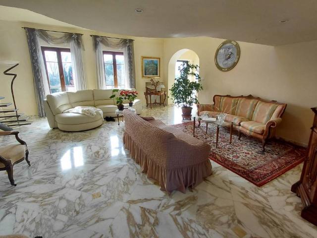 Villa Schiera in vendita a Ospedaletto, Pisa
