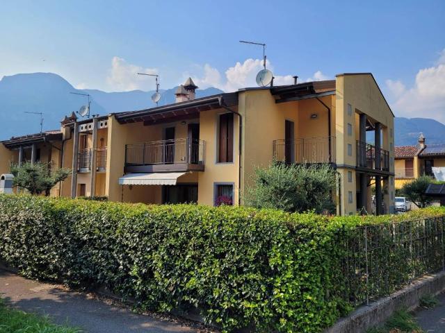 Villa Schiera in vendita a Comunità montana del Sebino bresciano, Pisogne