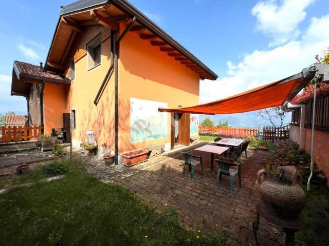 Villa Schiera in vendita a Comunità montana del Sebino bresciano, Pisogne