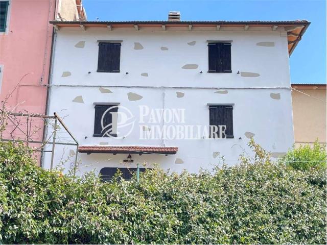 Villa Schiera in vendita a Pistoia, Toscana