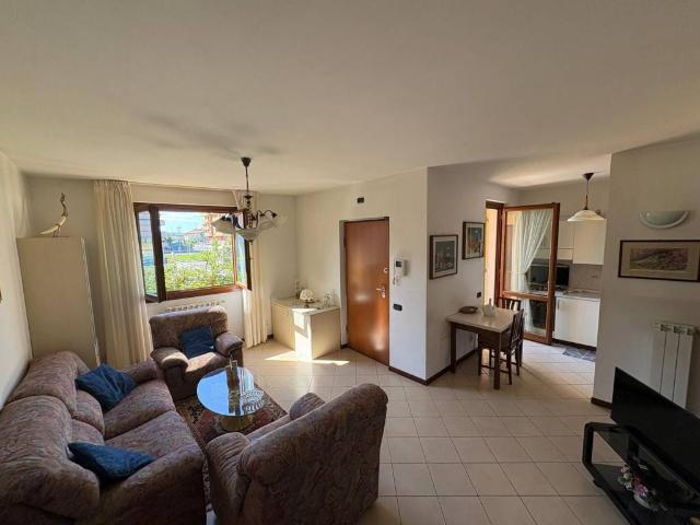 Villa Schiera in vendita a Piuvica, Pistoia