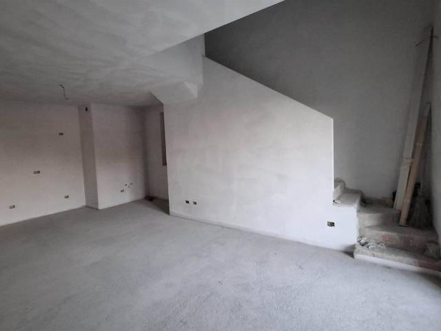 Villa Schiera in vendita a Podenzano, Reggio Emilia