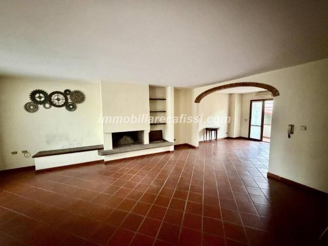 Villa Schiera in vendita a Poggio A Caiano, Toscana