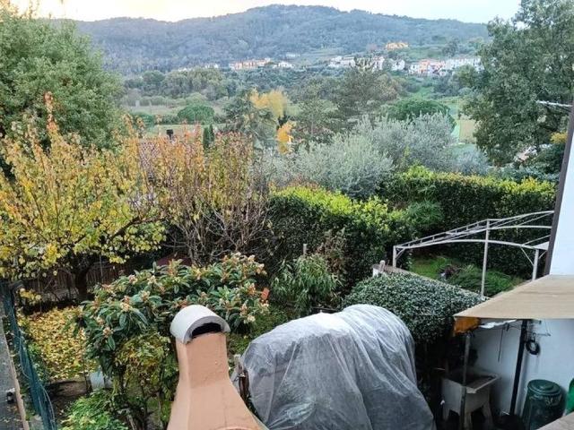 Villa Schiera in vendita a Poggio A Caiano, Toscana