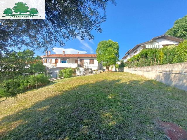 Villa Schiera in vendita a Poggio Moiano, Lazio