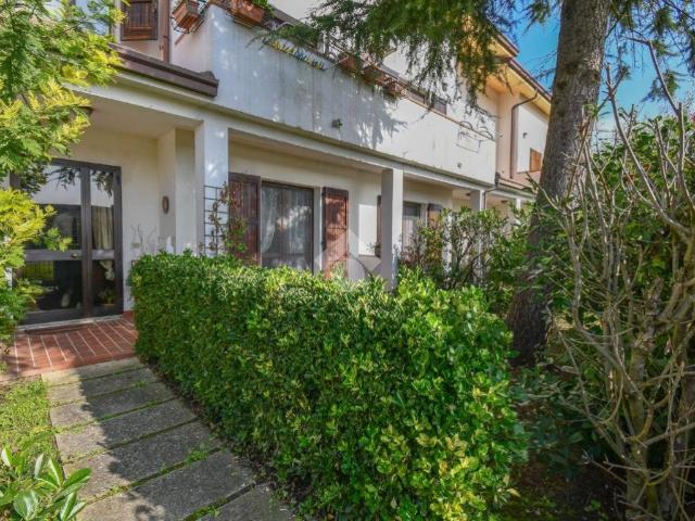 Villa Schiera in vendita a Unione Alto Ferrarese, Poggio Renatico