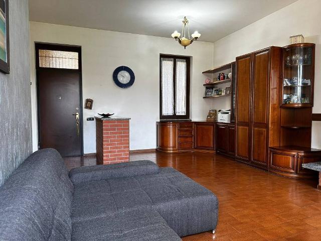 Villa Schiera in vendita a Bettolino, Pogliano Milanese