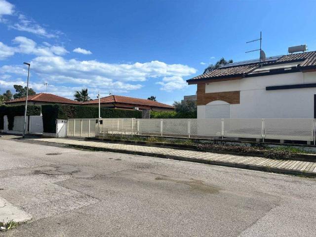 Villa Schiera in vendita a Lido di Policoro, Policoro