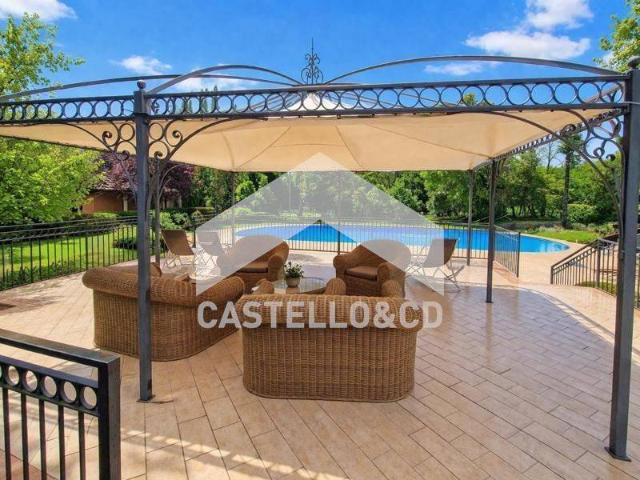 Villa Schiera in vendita a Picedo, Polpenazze del Garda
