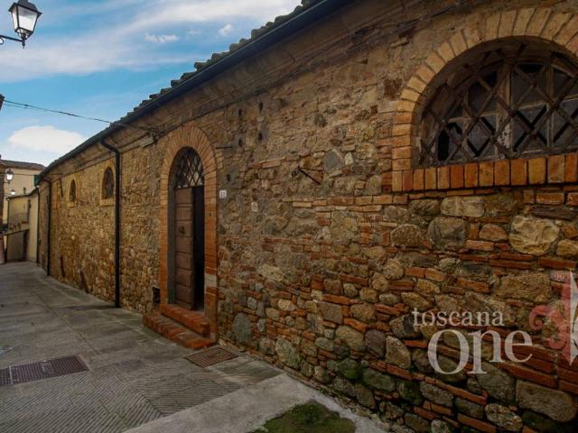 Villa Schiera in vendita a Larderello, Toscana