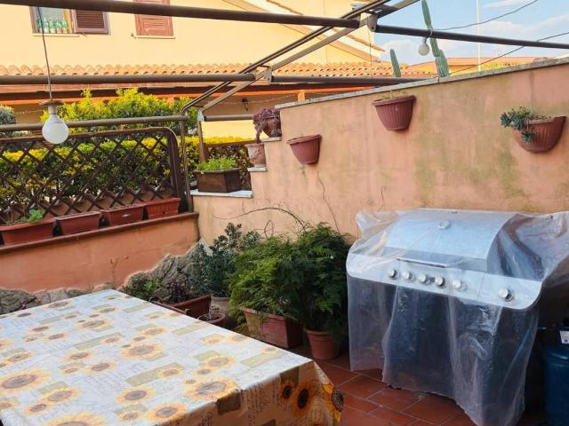Villa Schiera in vendita a Torvajanica, Roma Capitale