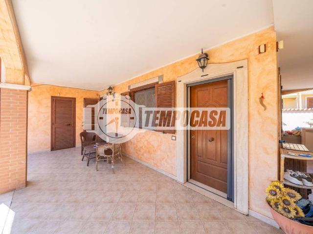 Villa Schiera in vendita a Viceré, Pomezia