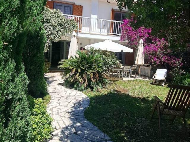 Villa Schiera in vendita a Primavera, Roma Capitale
