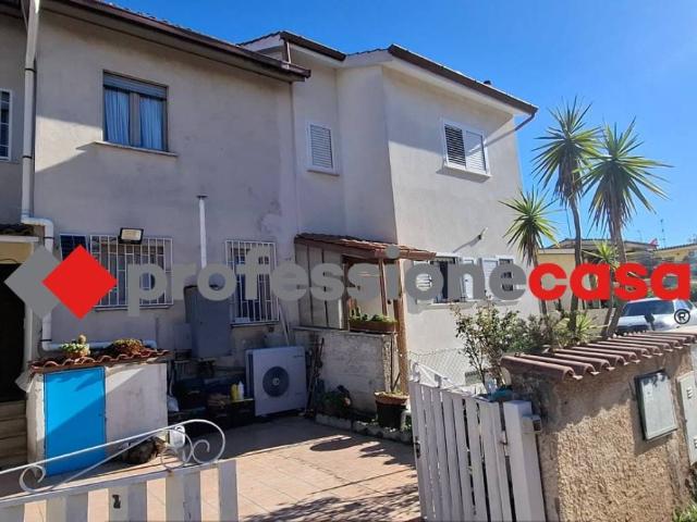 Villa Schiera in vendita a Torvajanica, Roma Capitale