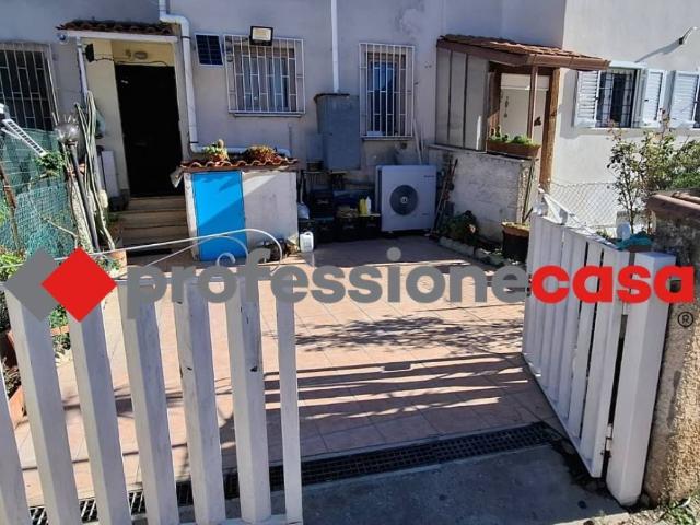 Villa Schiera in vendita a Torvajanica, Roma Capitale
