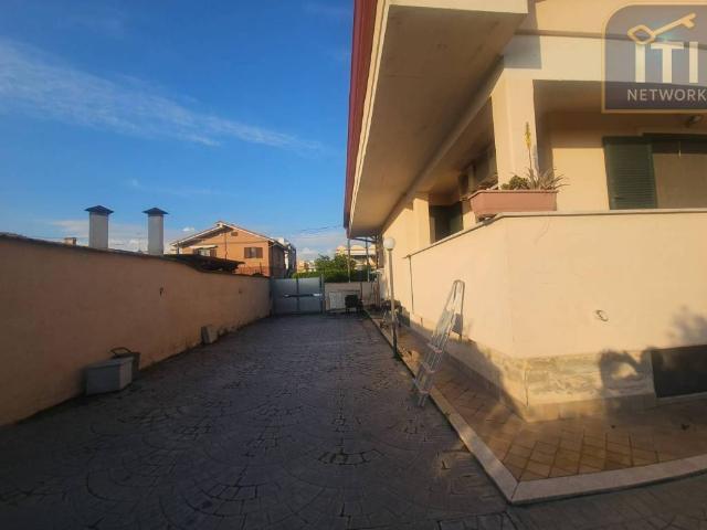 Villa Indipendente in vendita a Roma Capitale, Lazio