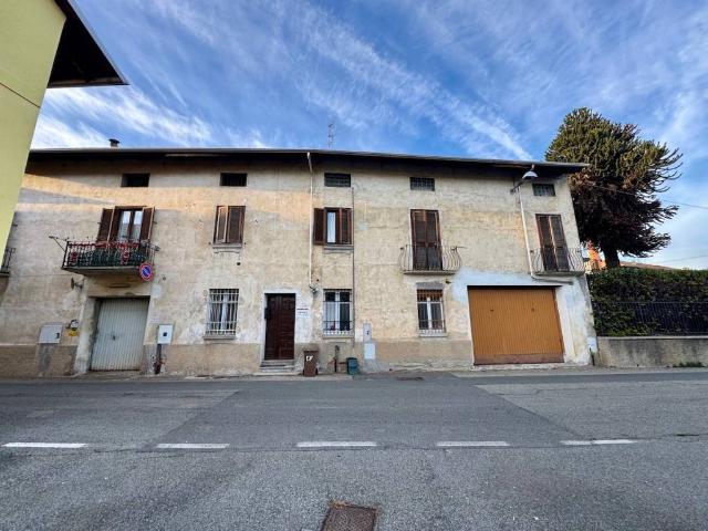 Villa Schiera in vendita a Piemonte, Biella