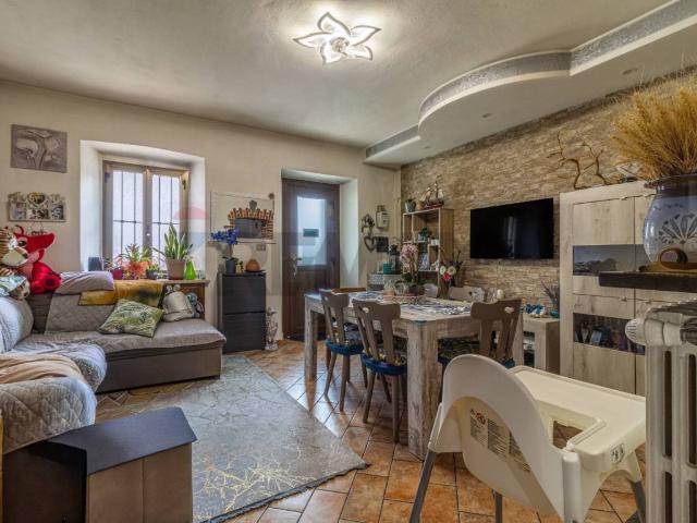 Villa Indipendente in vendita a Piemonte, Biella