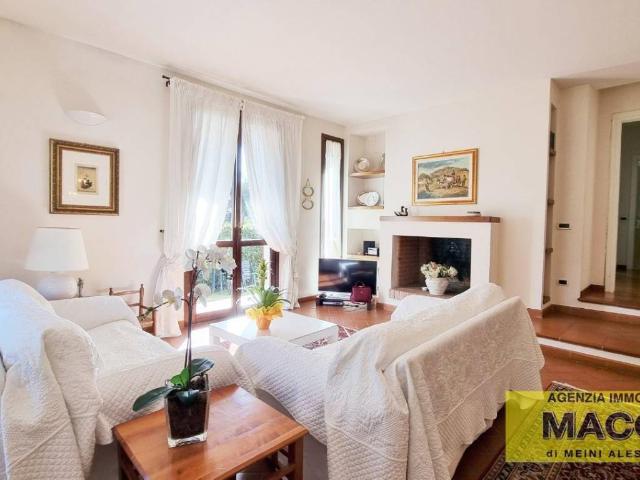 Villa Schiera in vendita a Le Melorie, Ponsacco