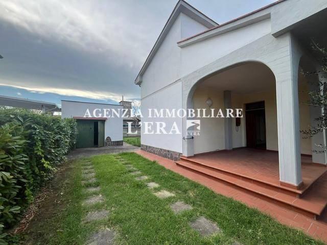 Villa Schiera in vendita a Val di Cava, Ponsacco
