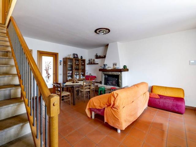Villa Schiera in vendita a Le Melorie, Ponsacco