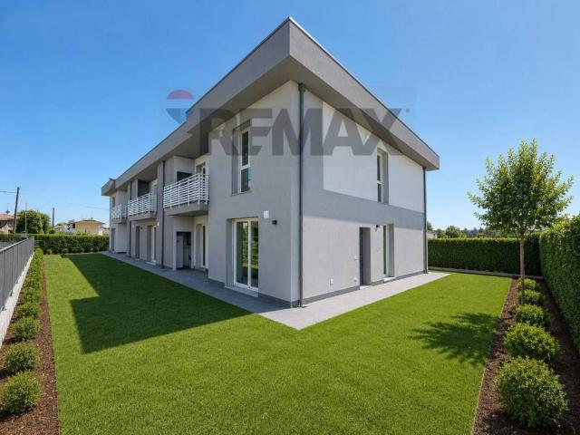 Villa Schiera in vendita a Locate Bergamasco, Ponte San Pietro