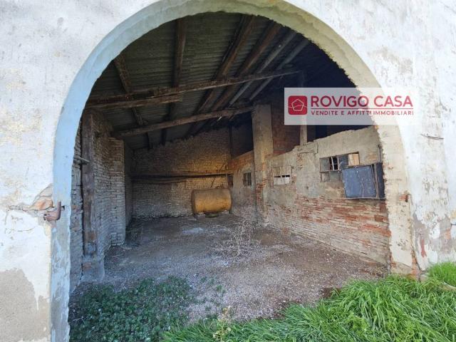Villa Schiera in vendita a Pontecchio Polesine, Veneto