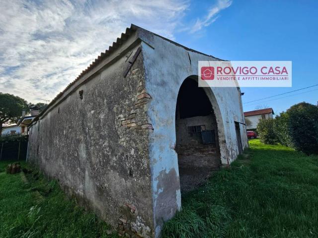 Villa Schiera in vendita a Pontecchio Polesine, Veneto