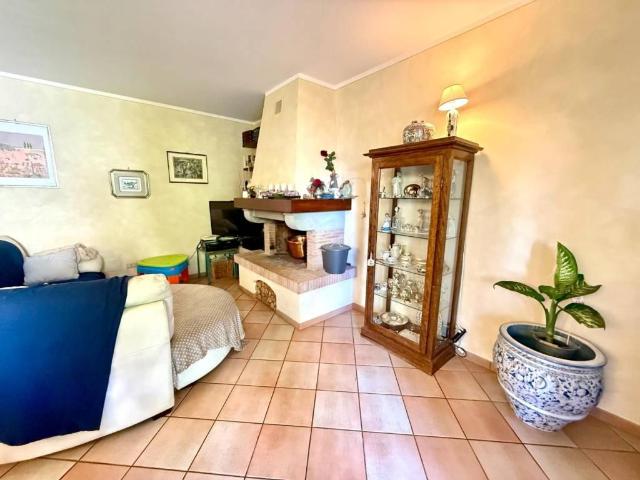 Villa Schiera in vendita a Bellaria, Pontedera