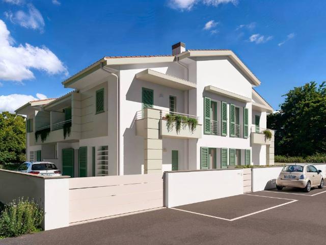 Villa Schiera in vendita a Via del Pino, Pontedera